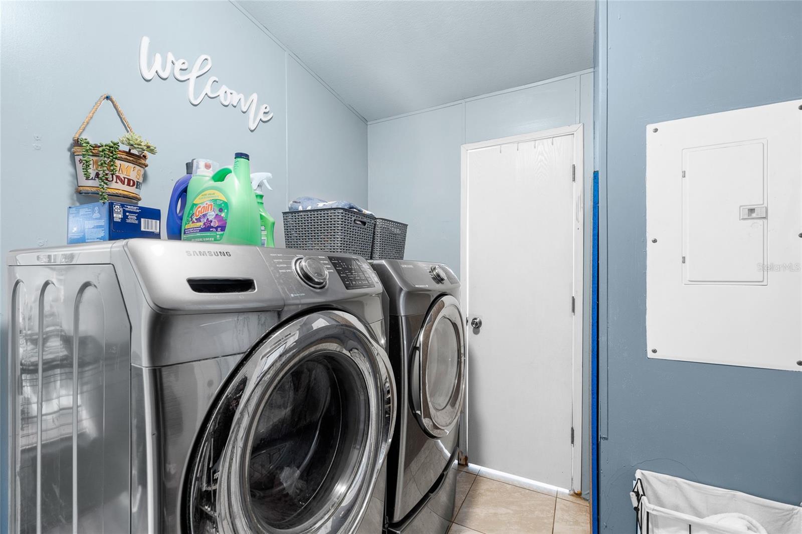 8742 BRAZIL, ZEPHYRHILLS, FL, 33540