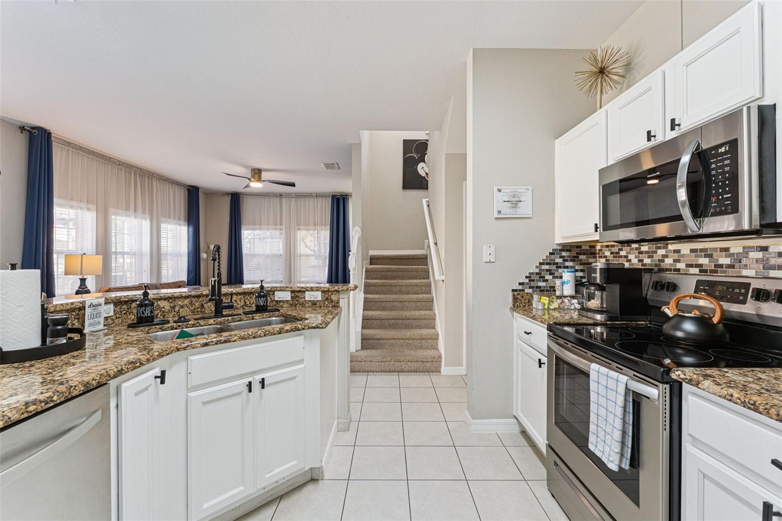 8572 BAY LILLY LOOP, KISSIMMEE, FL, 34747