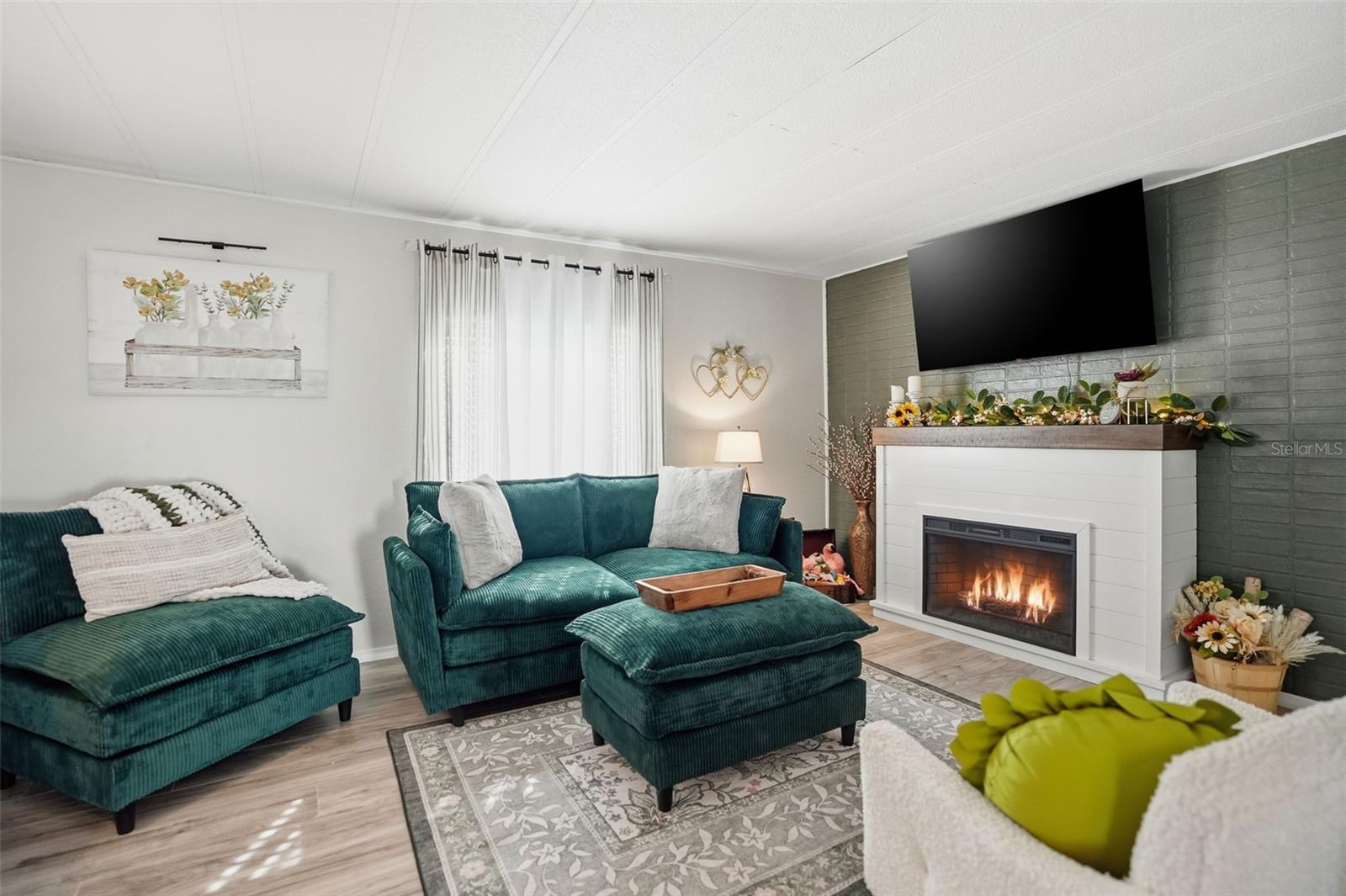 8055 COUNTRY CLUB DR, BROOKSVILLE, FL, 34613