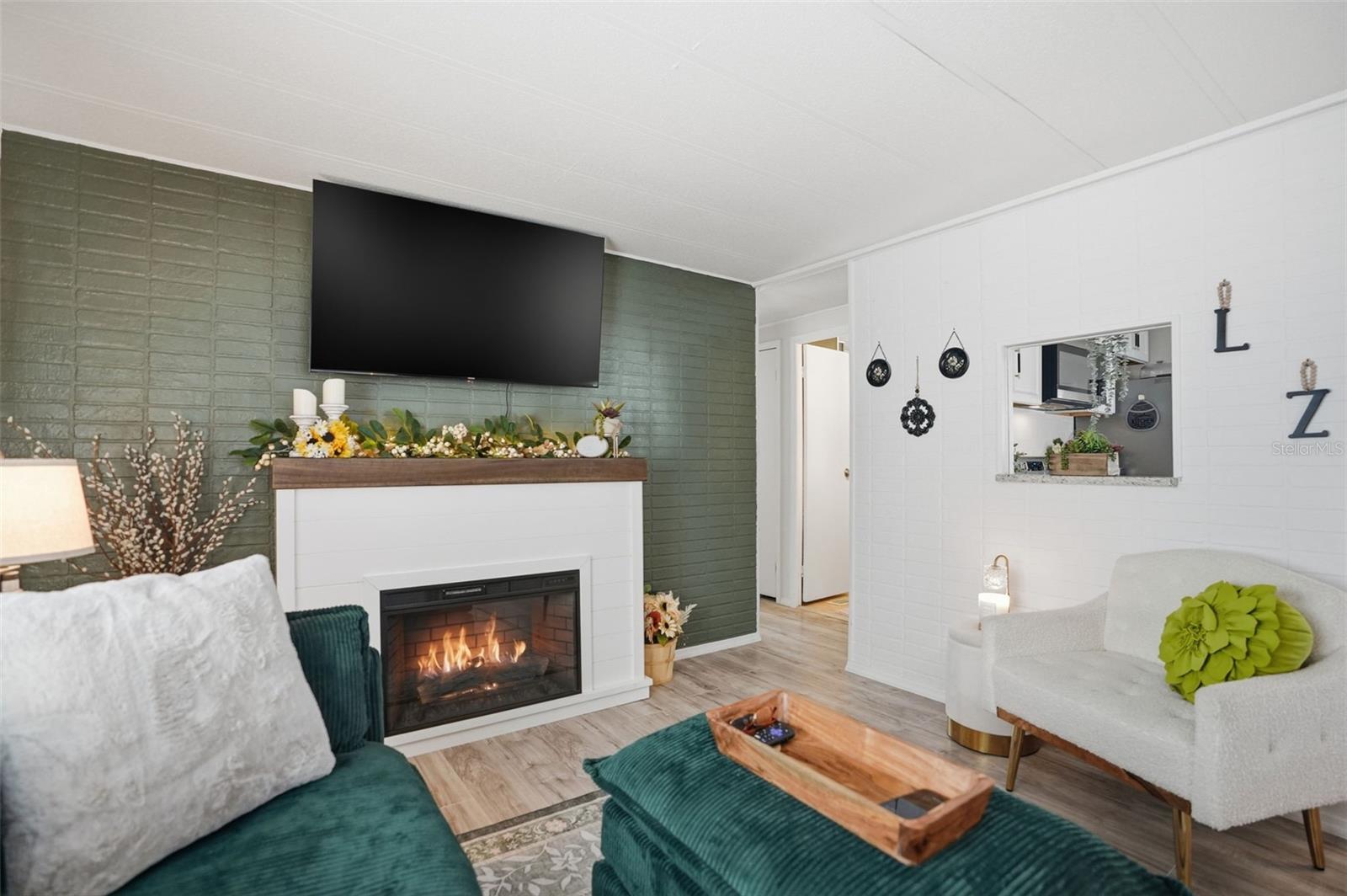 8055 COUNTRY CLUB DR, BROOKSVILLE, FL, 34613