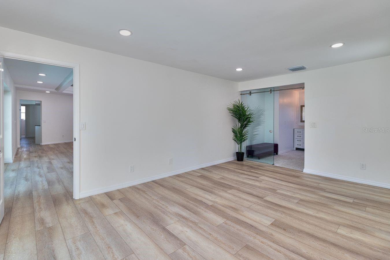 451 PALM IS NE, CLEARWATER BEACH, FL, 33767