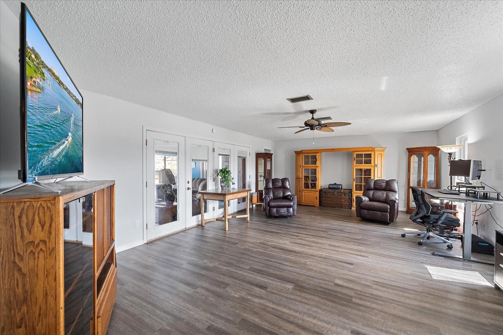 3601 EGERTON CIR, SARASOTA, FL, 34233