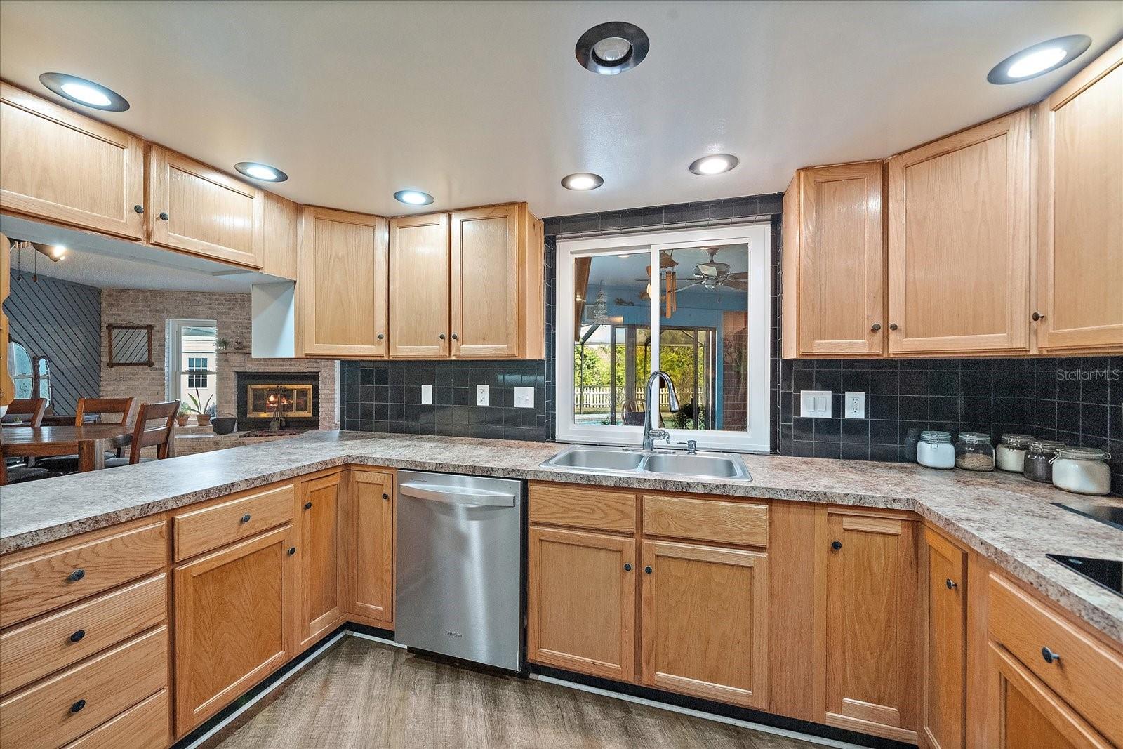 3601 EGERTON CIR, SARASOTA, FL, 34233