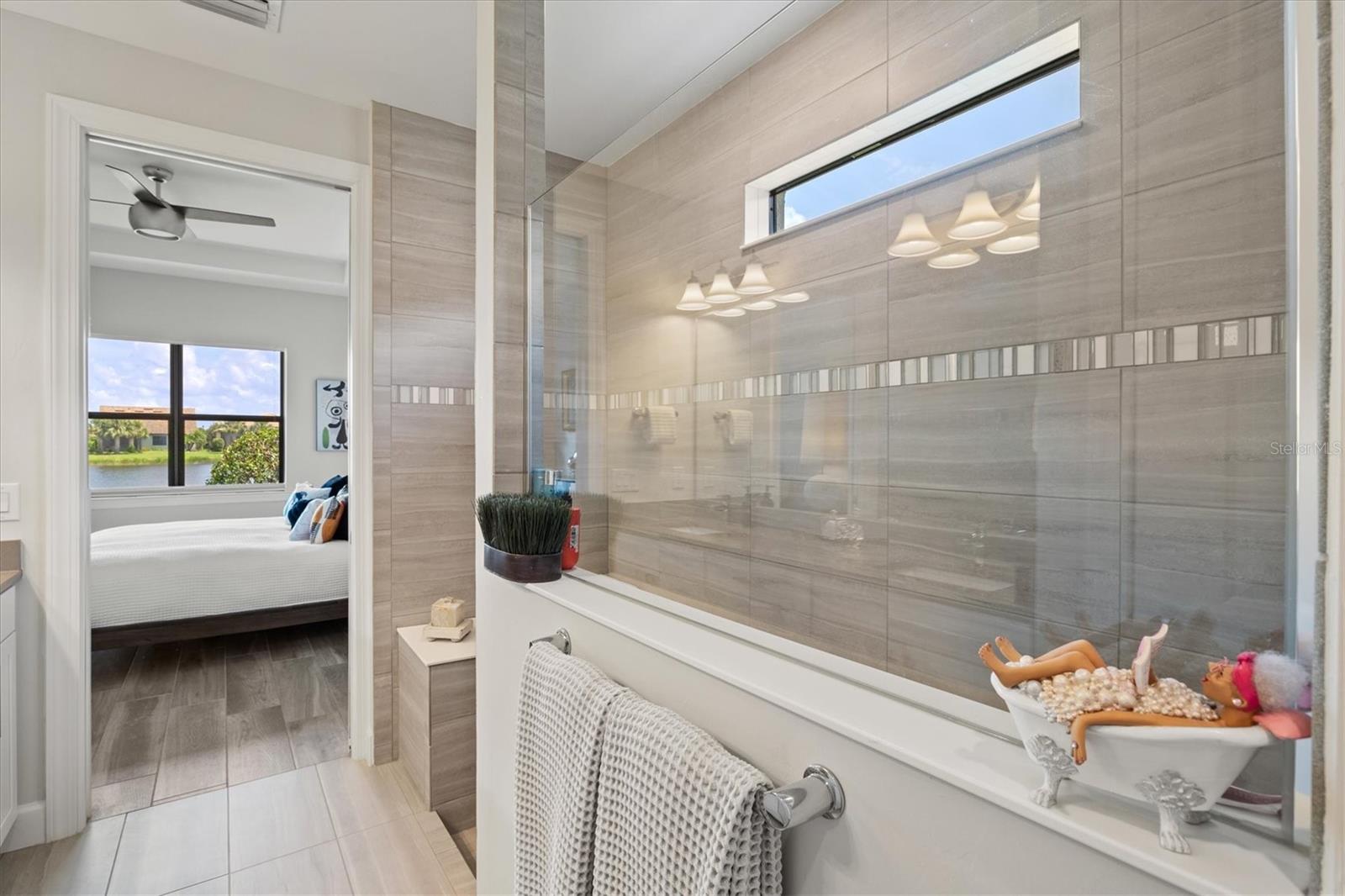 5740 EAGLE CREEK RD, SARASOTA, FL, 34238