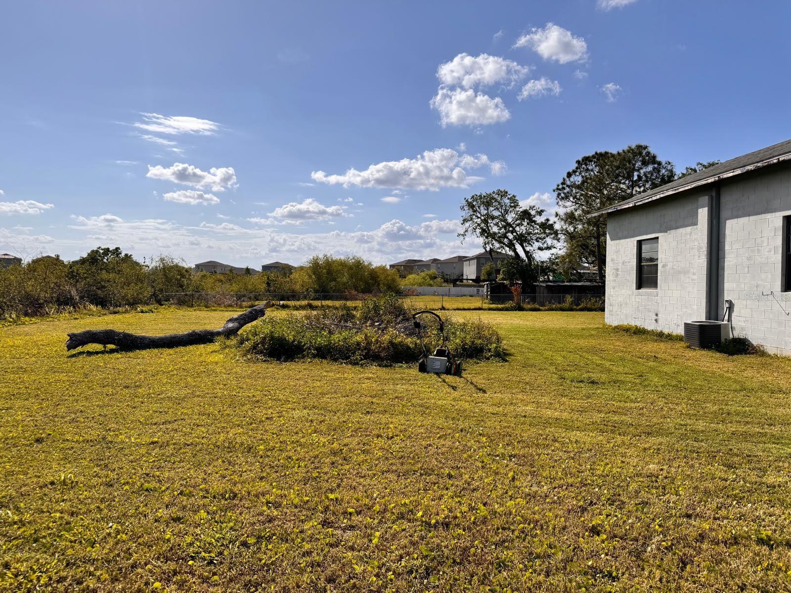 2727 MASSEE ROAD, DAVENPORT, FL, 33837