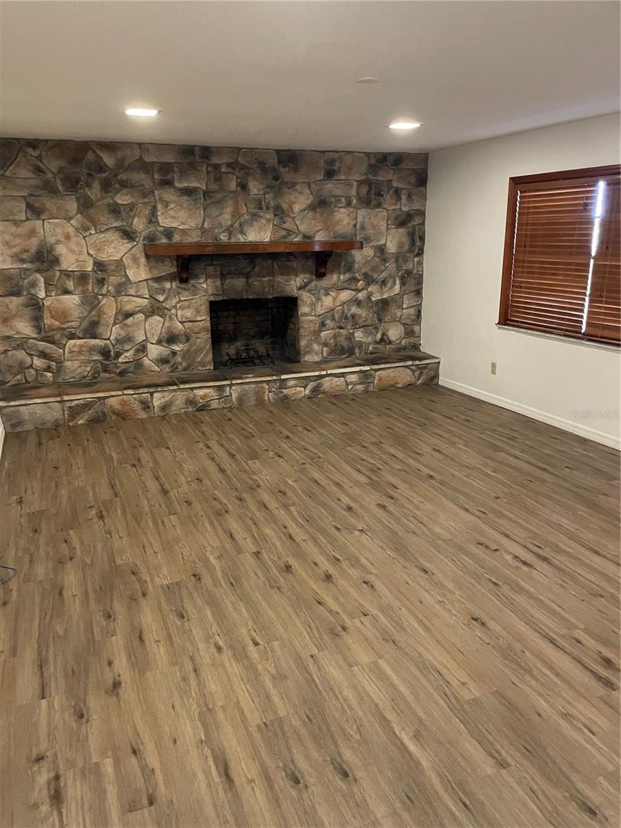 2727 MASSEE ROAD, DAVENPORT, FL, 33837