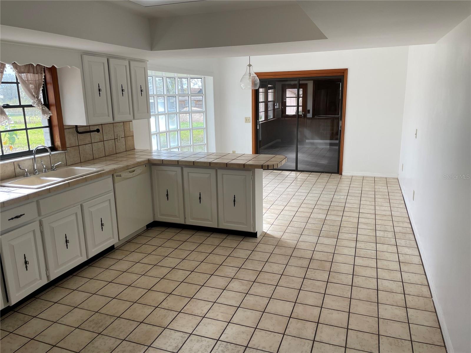 2727 MASSEE ROAD, DAVENPORT, FL, 33837