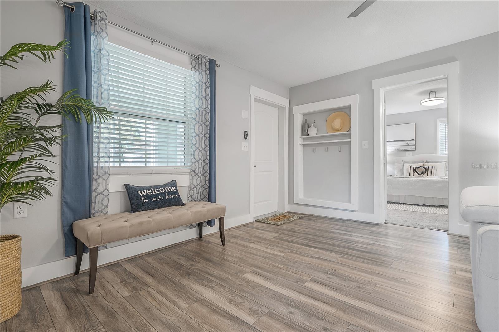 1404 E CAYUGA ST, TAMPA, FL, 33603