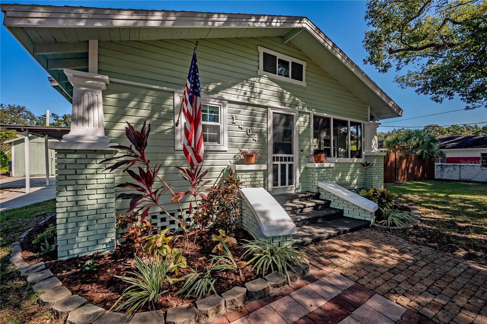 1404 E CAYUGA ST, TAMPA, FL, 33603