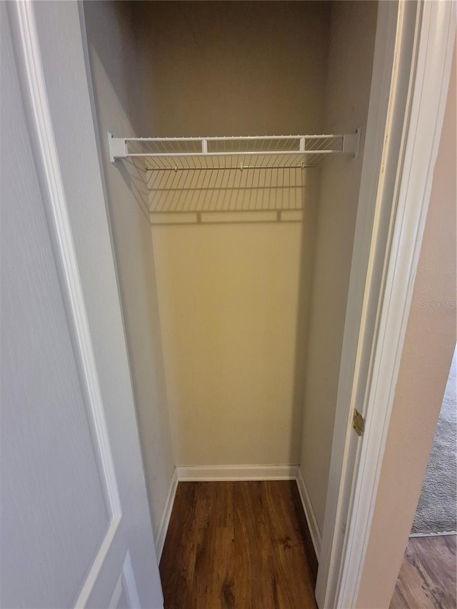 18104 VILLA CREEK DR, TAMPA, FL, 33647