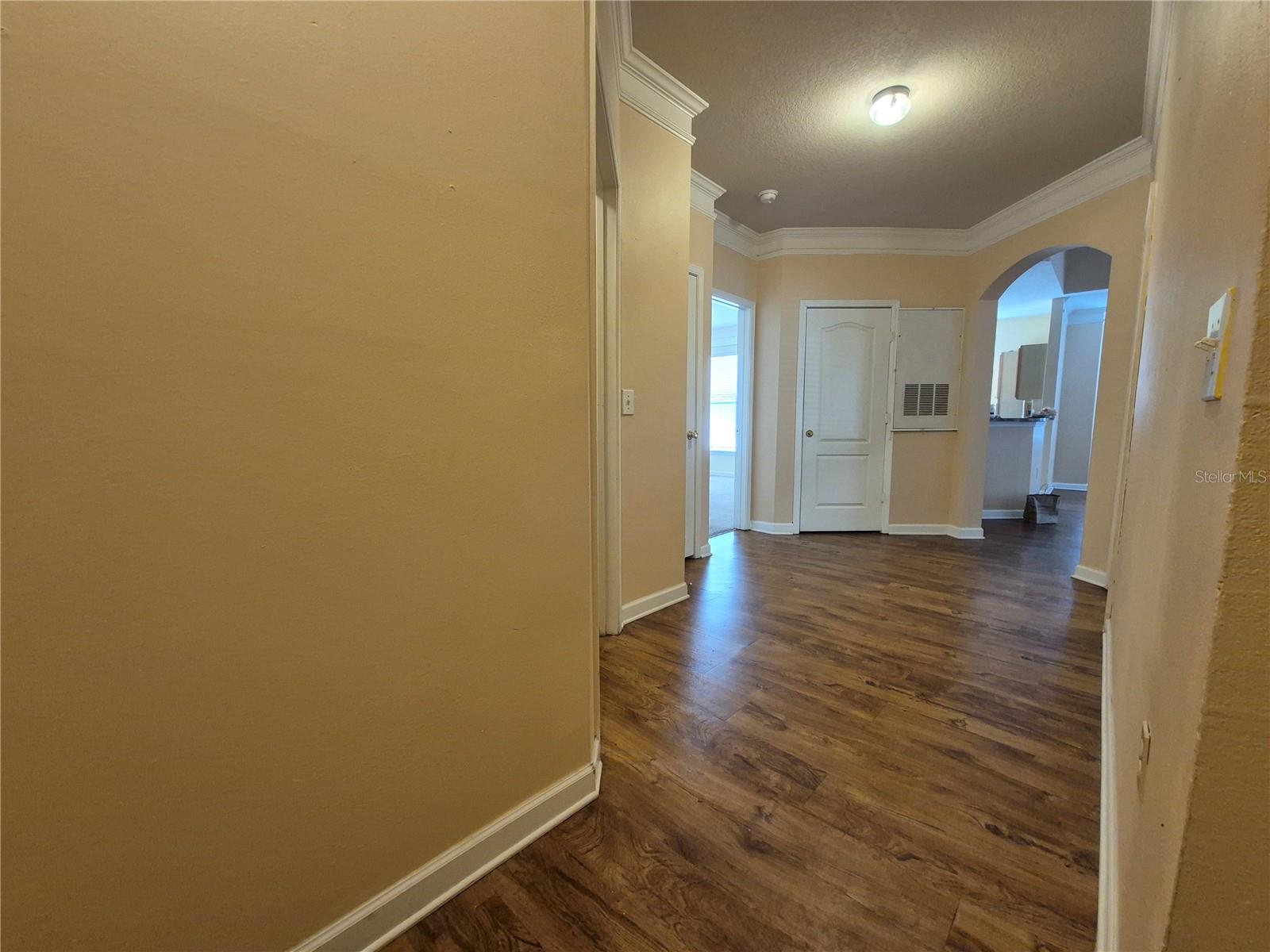 18104 VILLA CREEK DR, TAMPA, FL, 33647