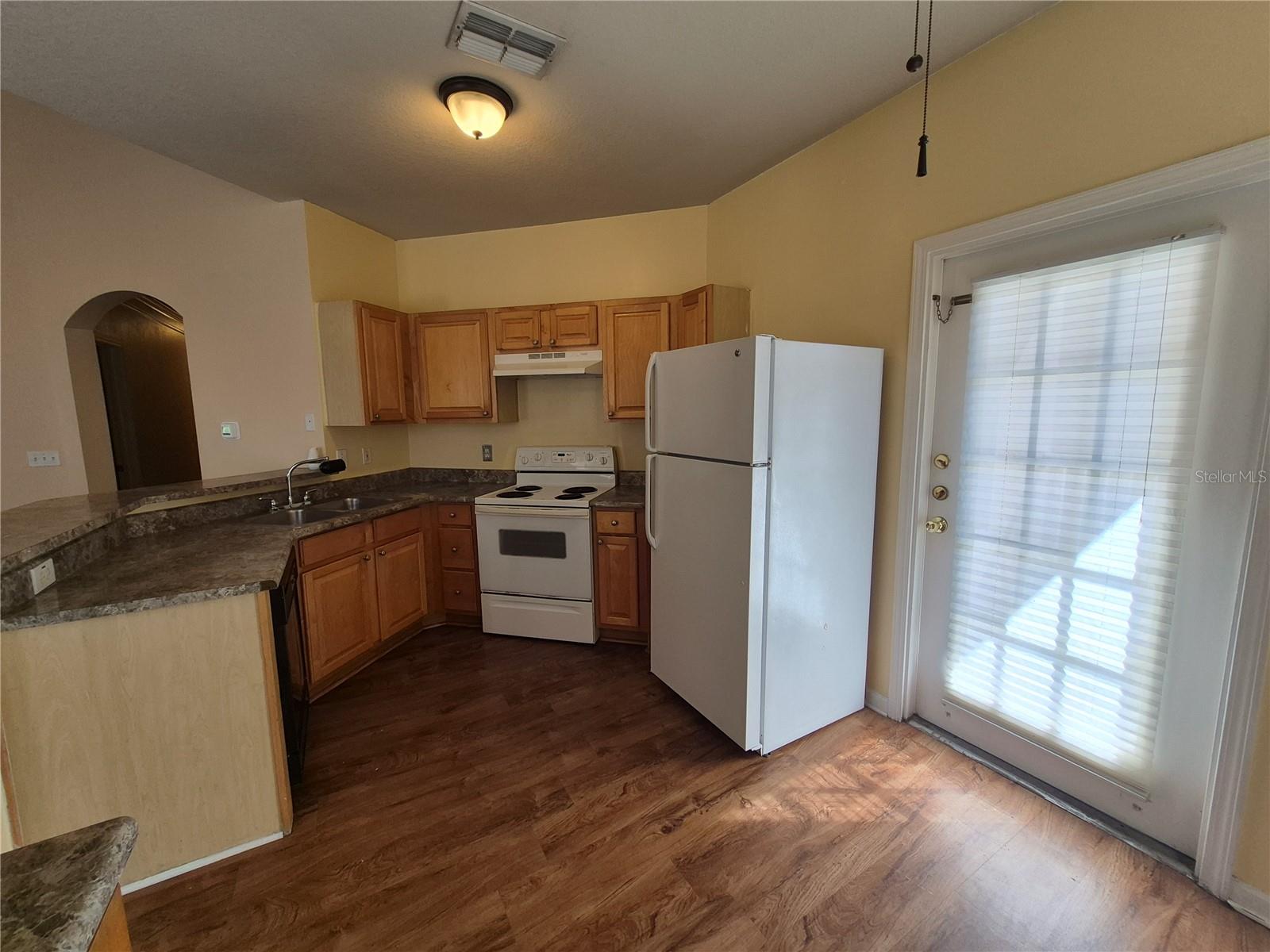 18104 VILLA CREEK DR, TAMPA, FL, 33647