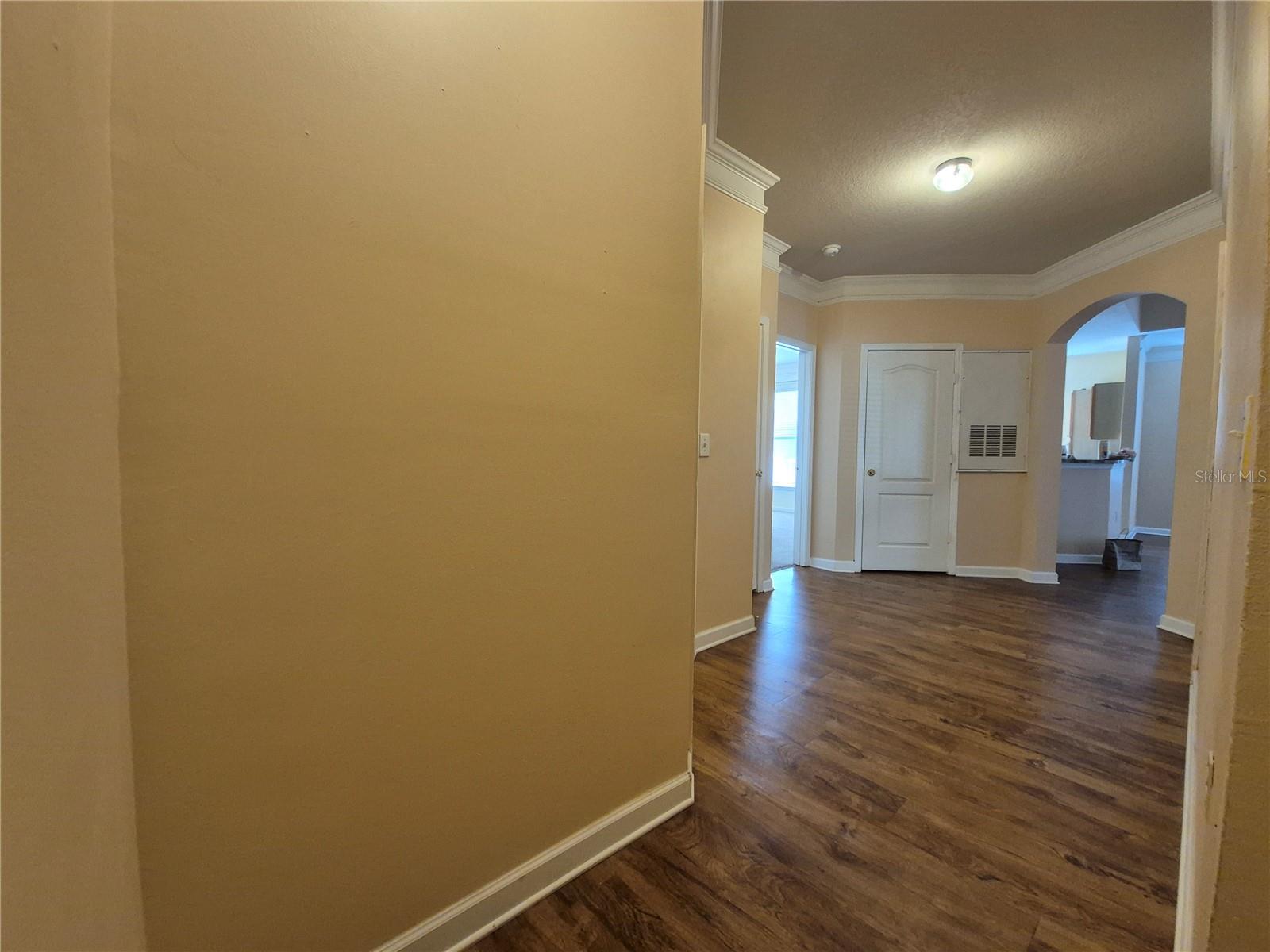 18104 VILLA CREEK DR, TAMPA, FL, 33647