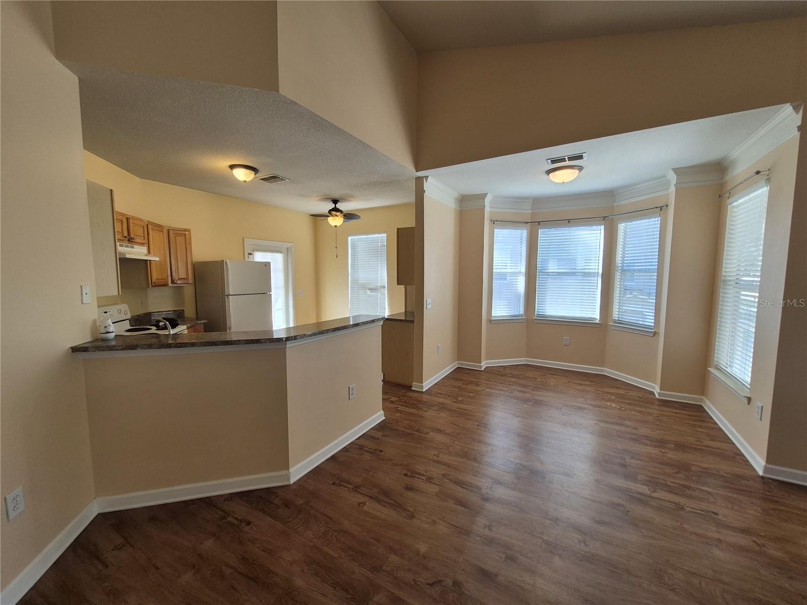 18104 VILLA CREEK DR, TAMPA, FL, 33647