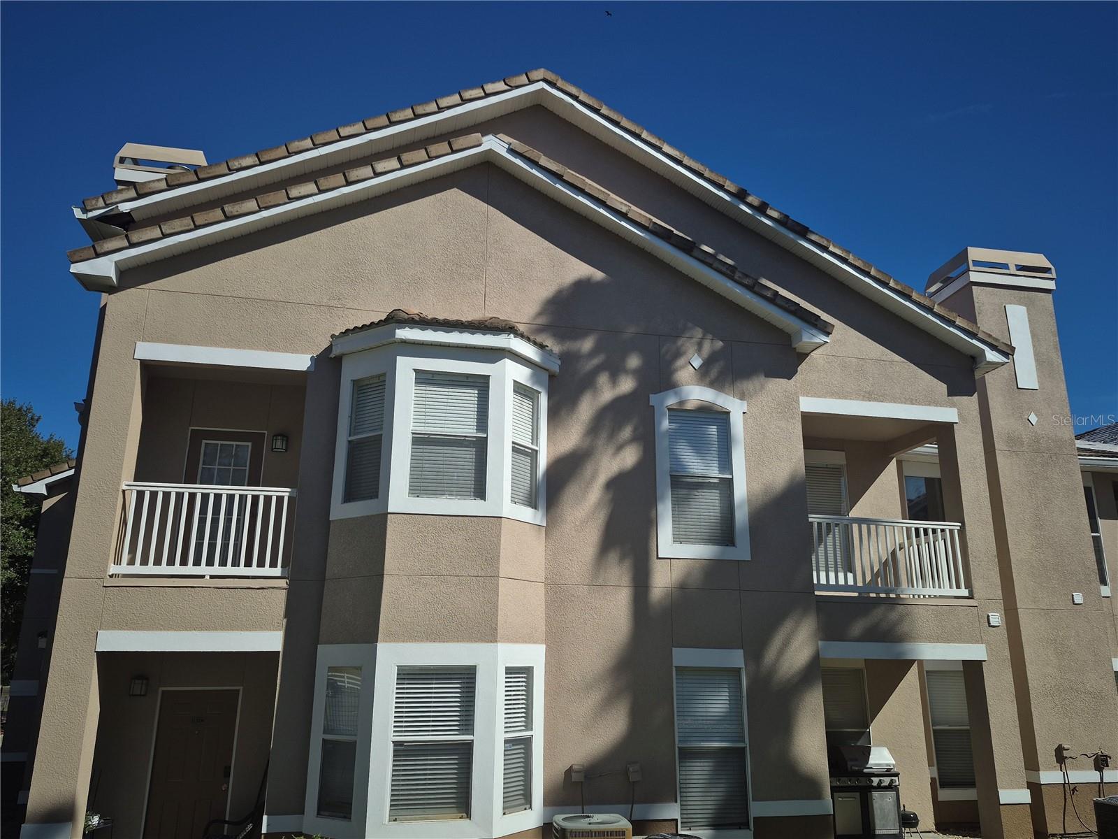 18104 VILLA CREEK DR, TAMPA, FL, 33647