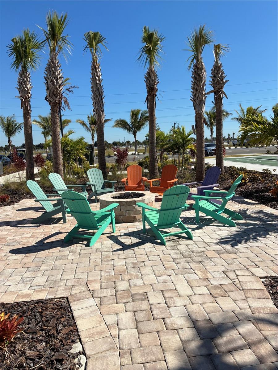 247 HORIZON RD, PUNTA GORDA, FL, 33982