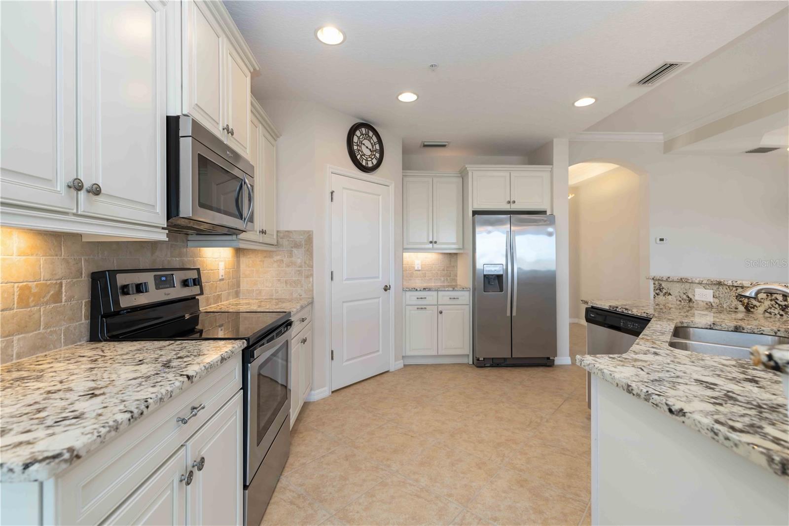 1264 RIVERSCAPE ST #B, BRADENTON, FL, 34208