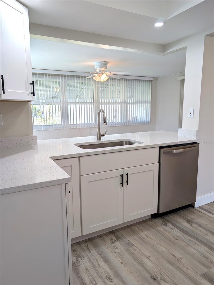 9620 44TH ST N, PINELLAS PARK, FL, 33782