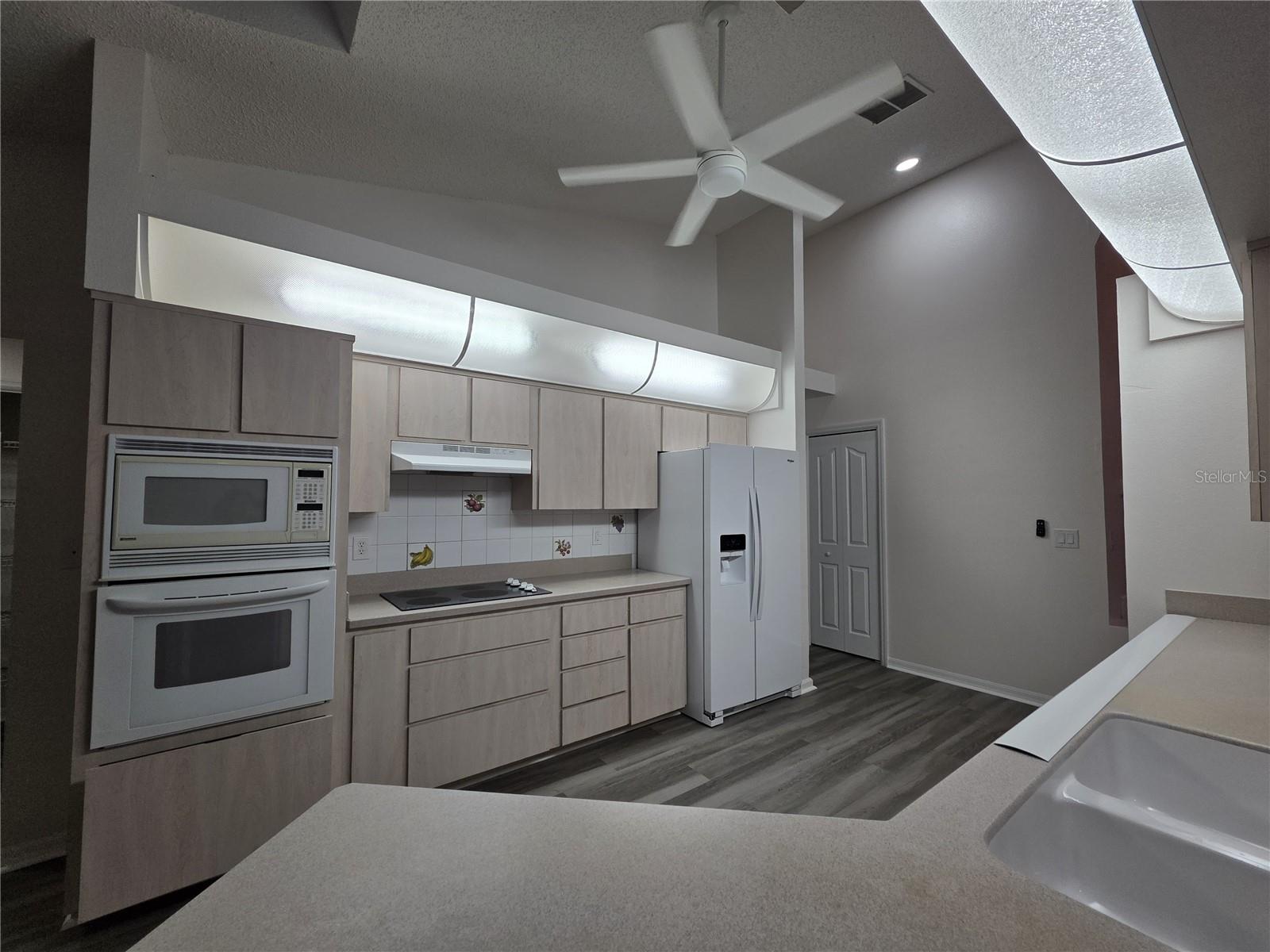 36014 LAKE UNITY NURSERY RD, FRUITLAND PARK, FL, 34731