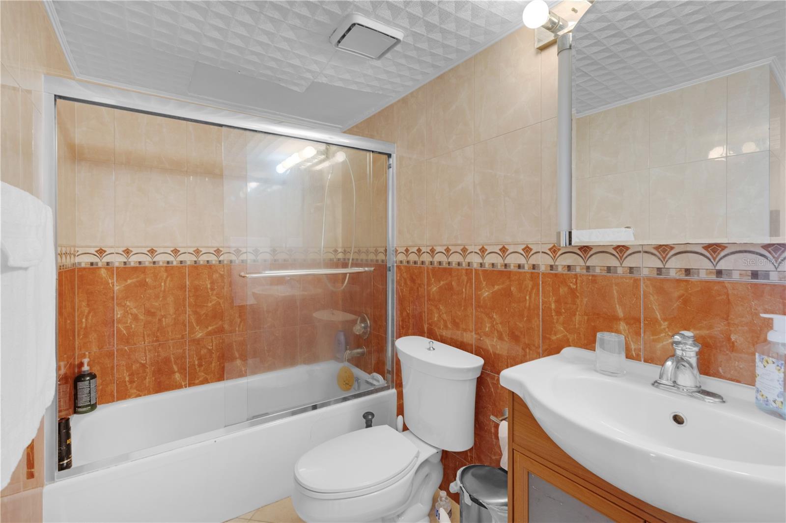 290 174 ST #1006, SUNNY ISLES BEACH, FL, 33160