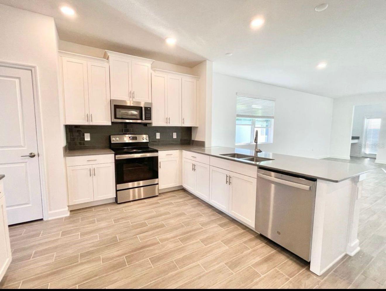 11478 LISTENING DR, ORLANDO, FL, 32832