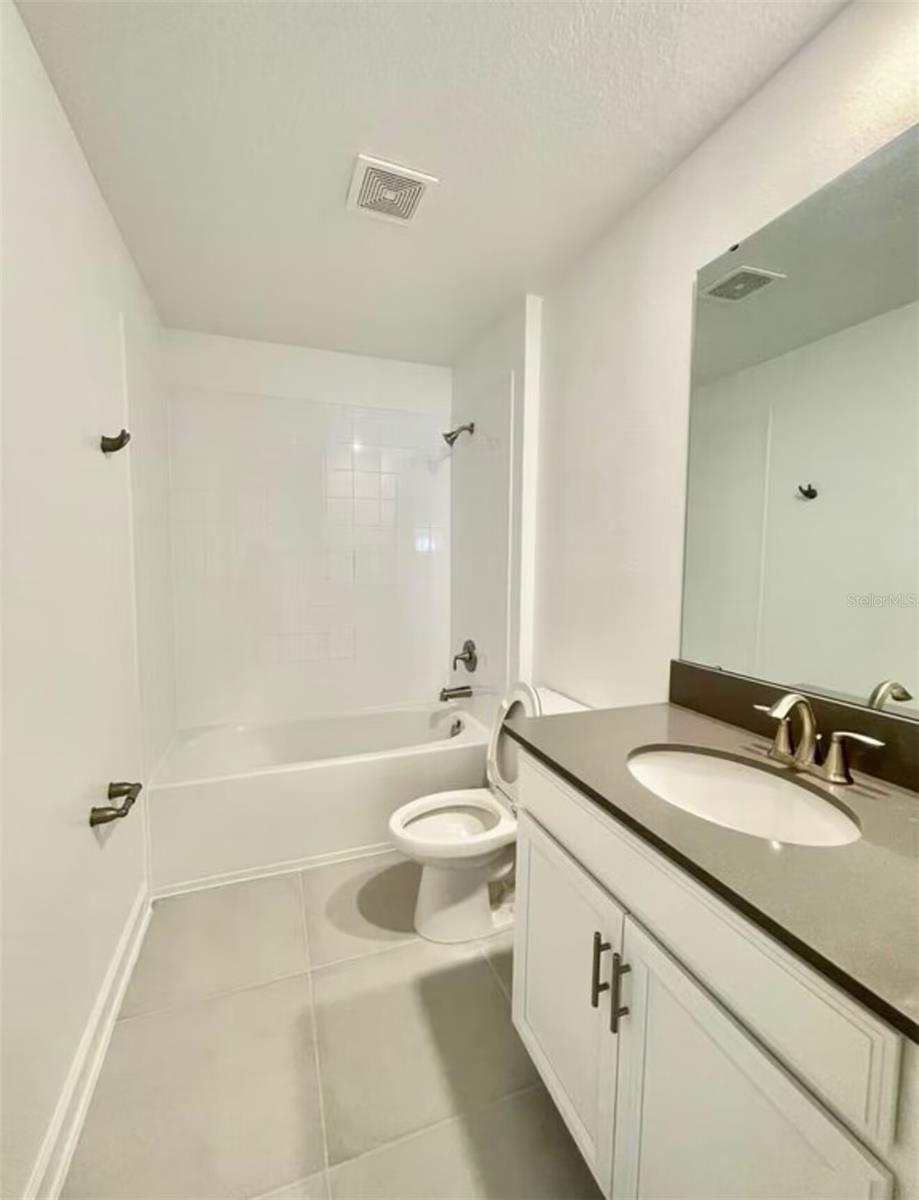 11478 LISTENING DR, ORLANDO, FL, 32832