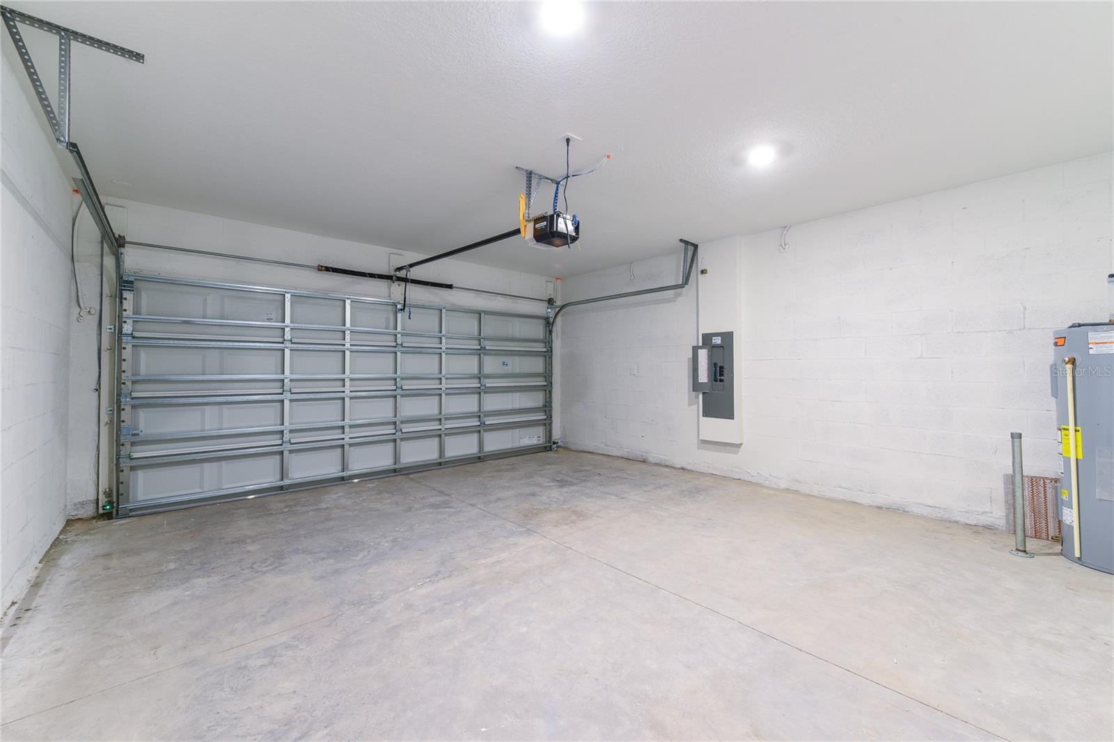 2194 AQUIFER LN, DAVENPORT, FL, 33837