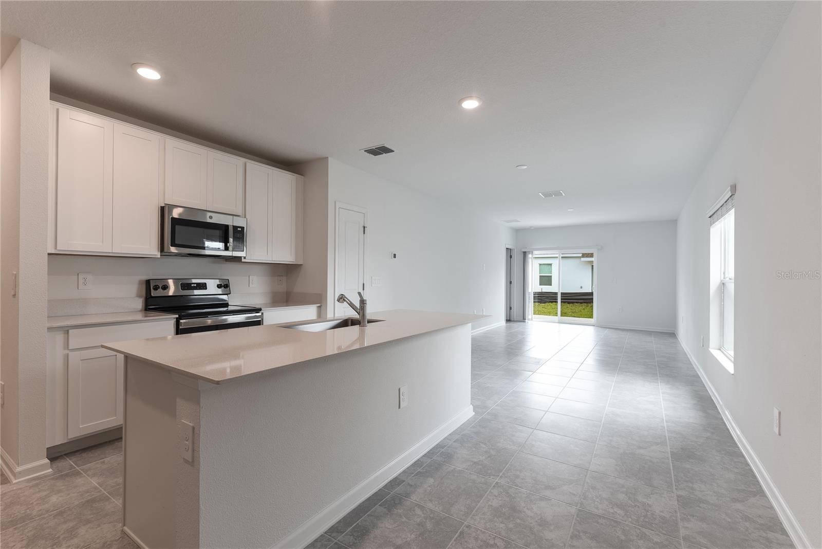 2194 AQUIFER LN, DAVENPORT, FL, 33837