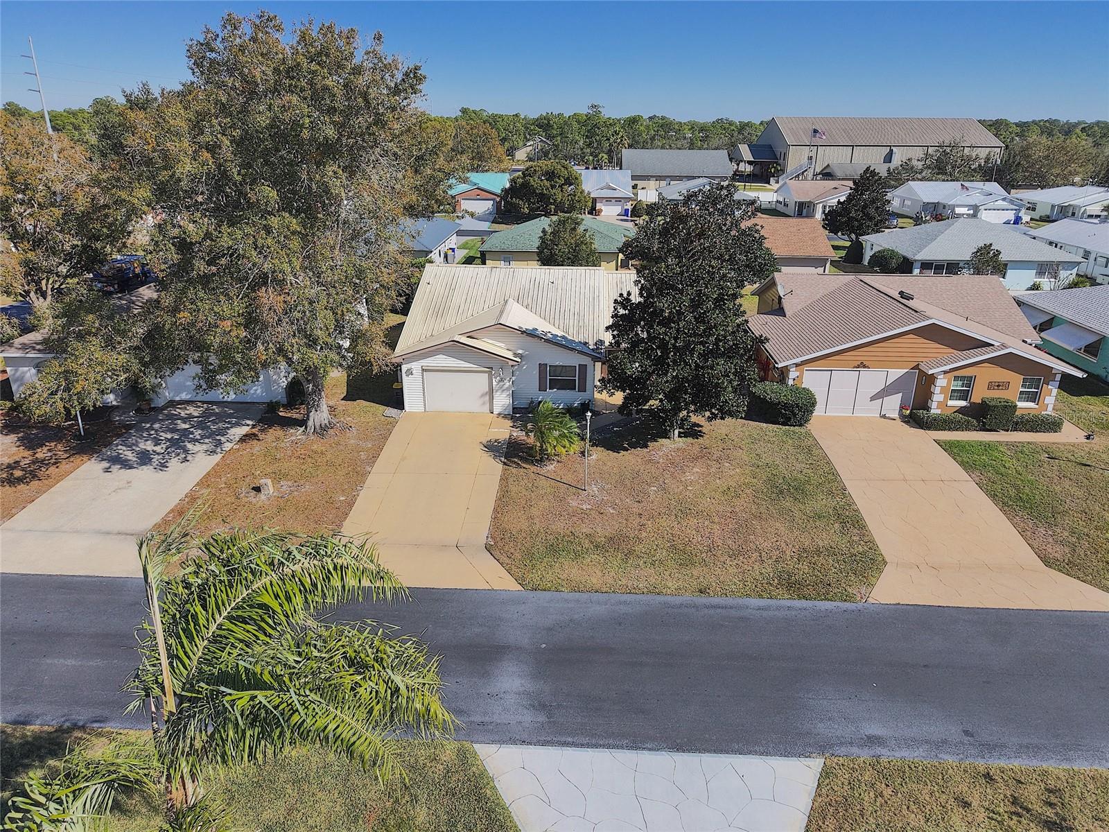 1626 WILLOW RUN, SEBRING, FL, 33872