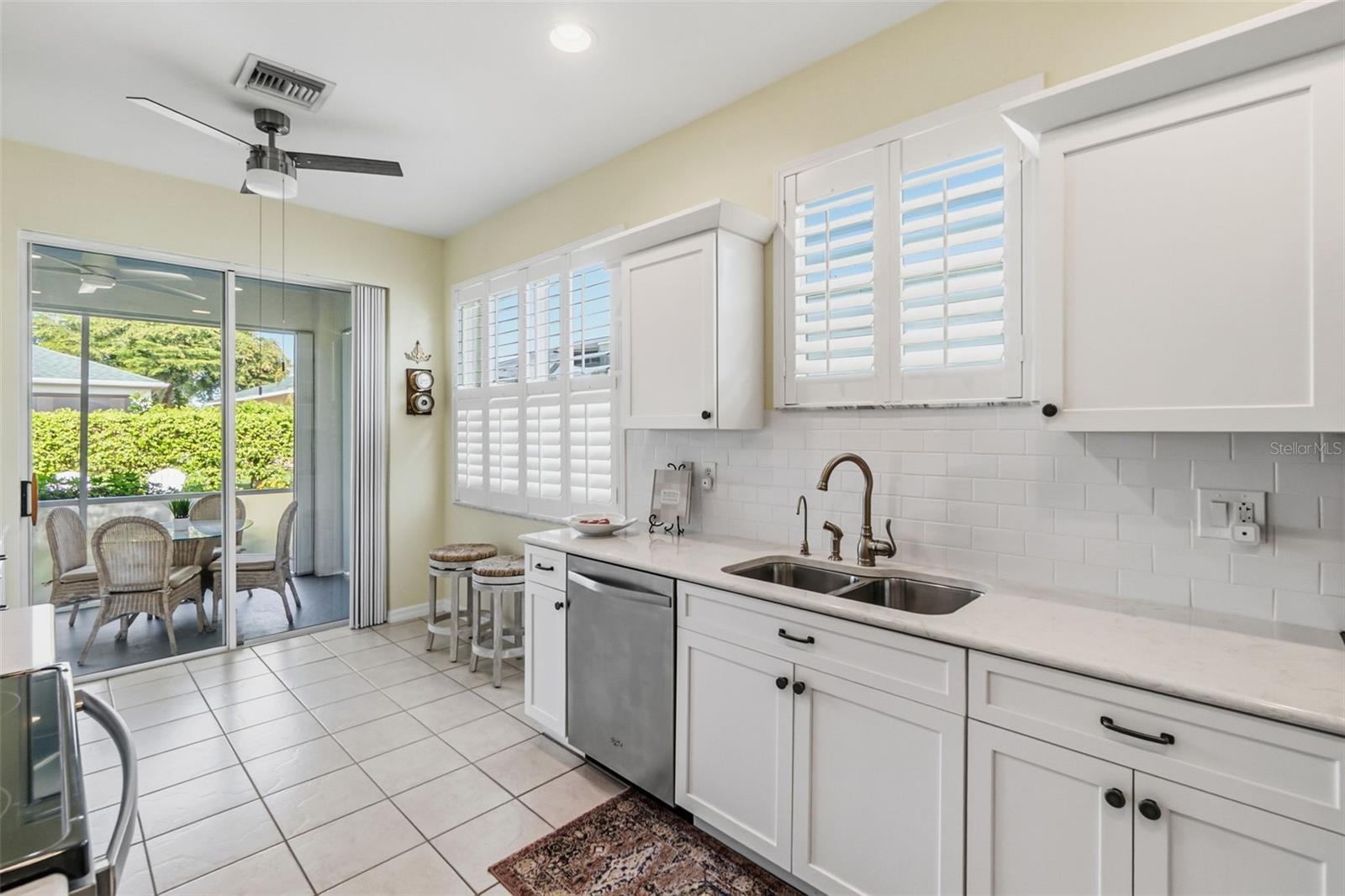 1777 EMERALD COVE CIR, CAPE CORAL, FL, 33991