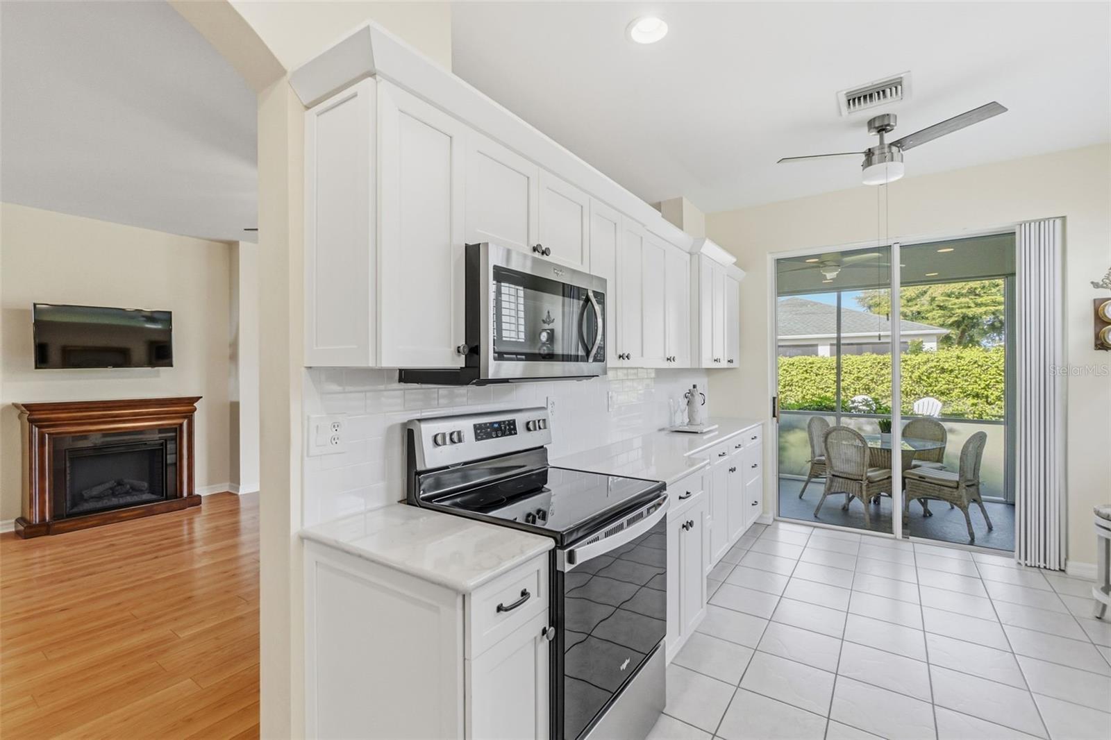 1777 EMERALD COVE CIR, CAPE CORAL, FL, 33991