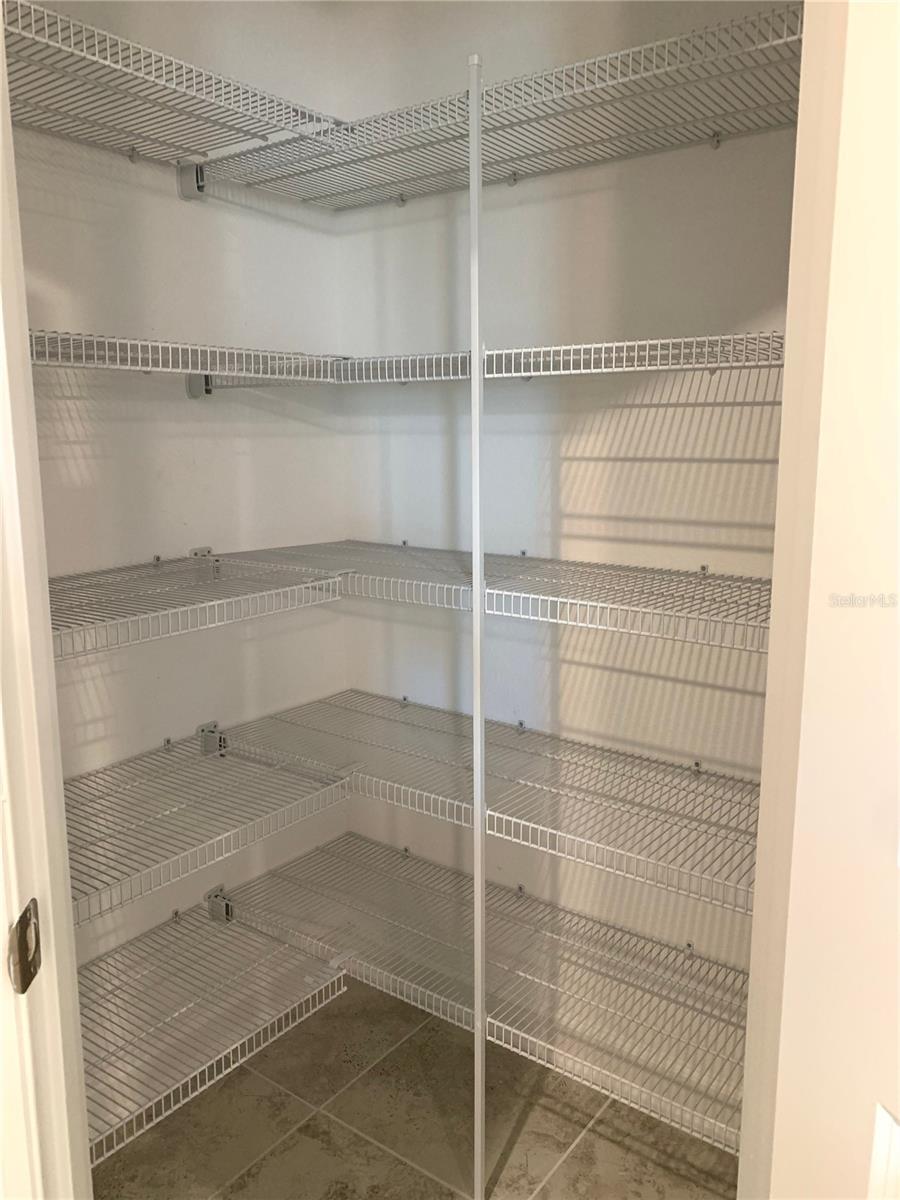 11084 SWEETGUM WOODS DR, ORLANDO, FL, 32832