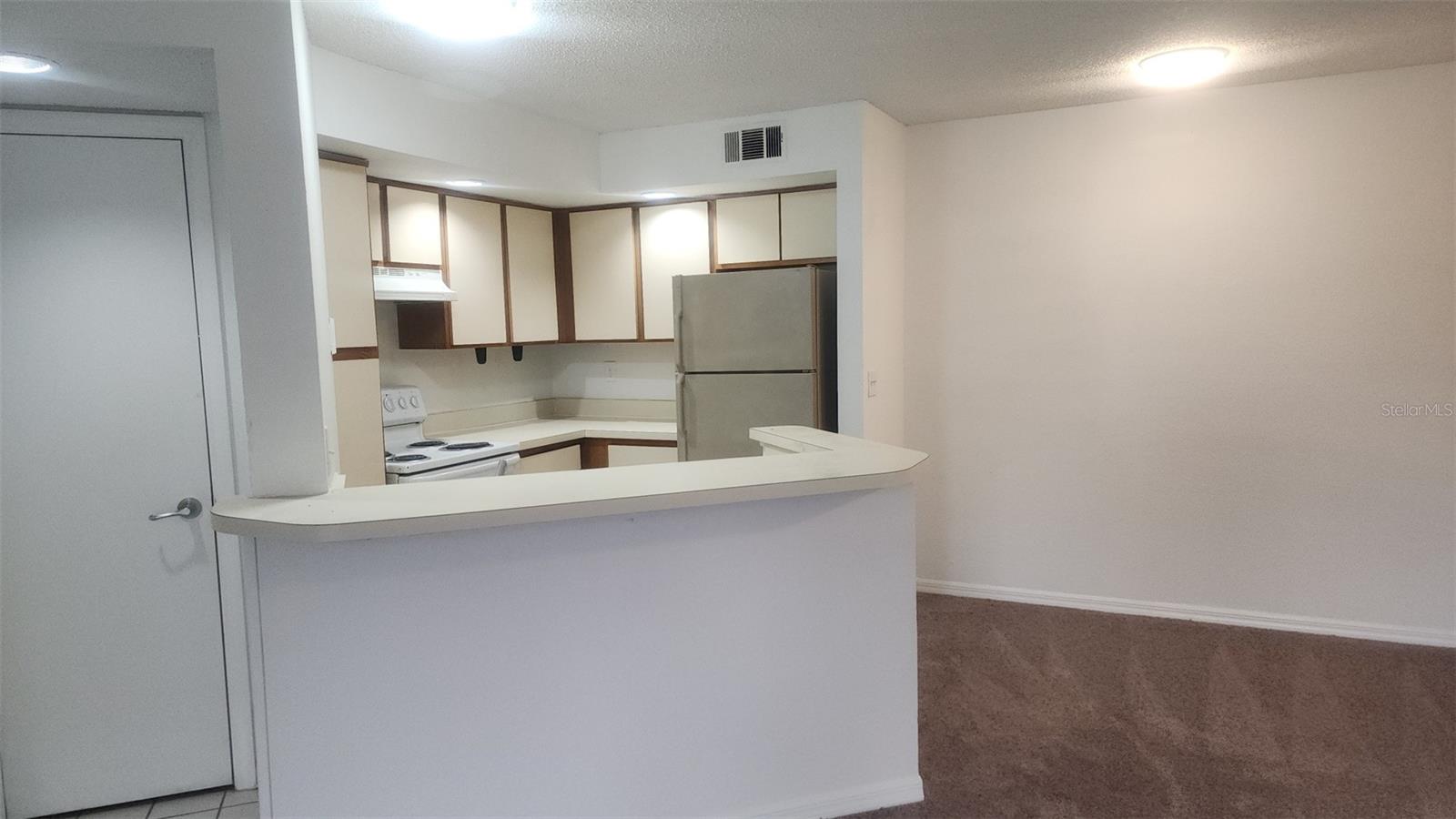 5713 GATLIN AVE #216, ORLANDO, FL, 32822