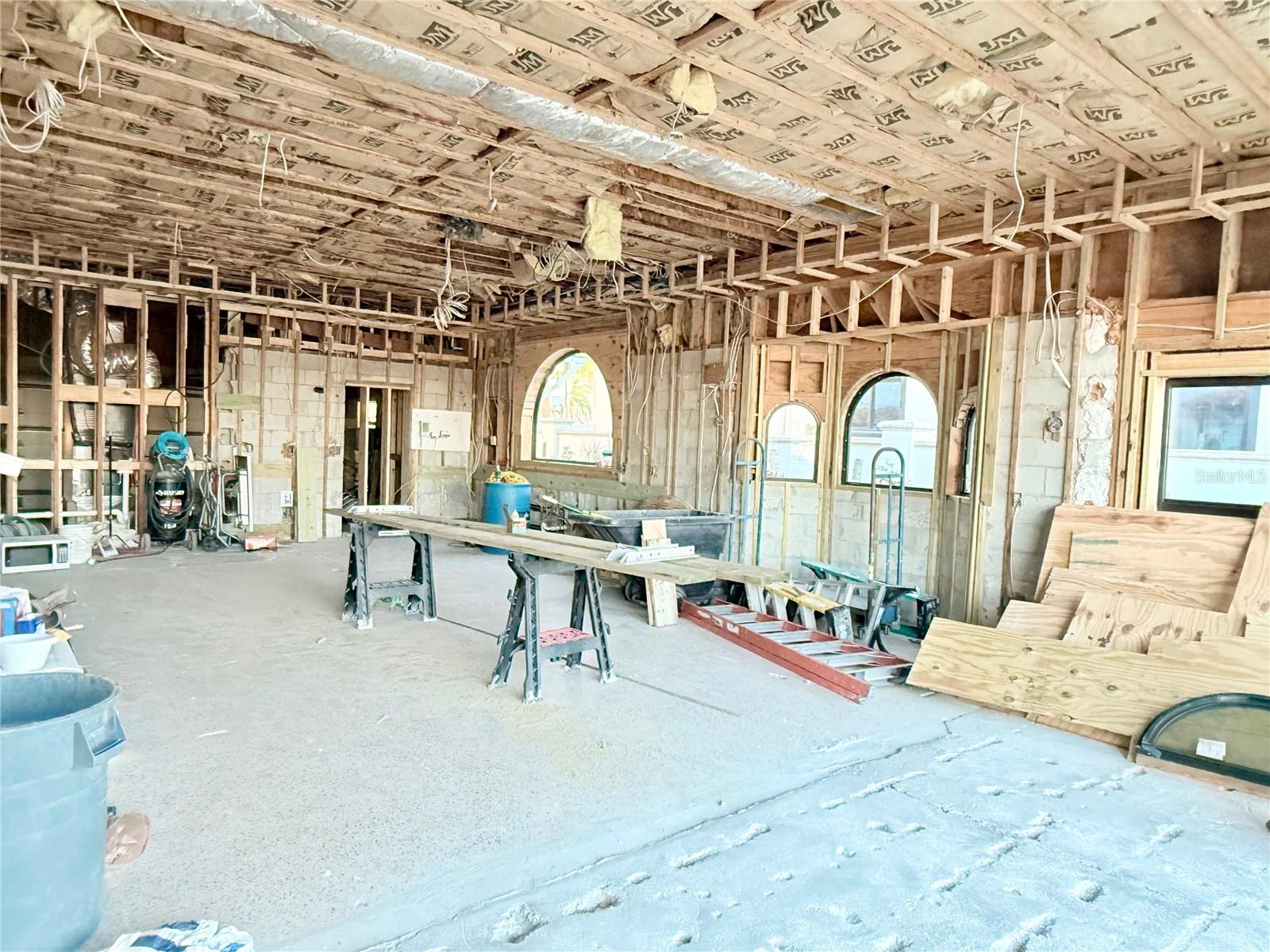 11320 6TH ST E, TREASURE ISLAND, FL, 33706