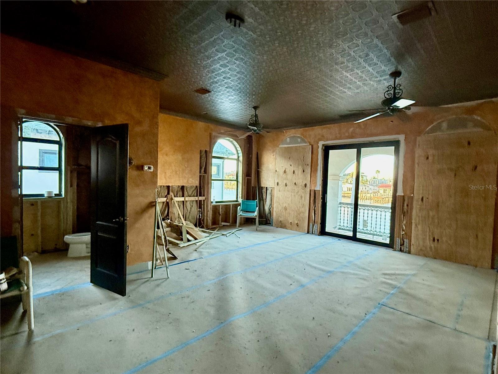 11320 6TH ST E, TREASURE ISLAND, FL, 33706