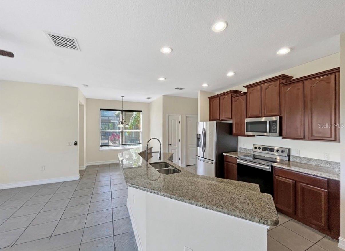 3545 STARBIRD DR, OCOEE, FL, 34761