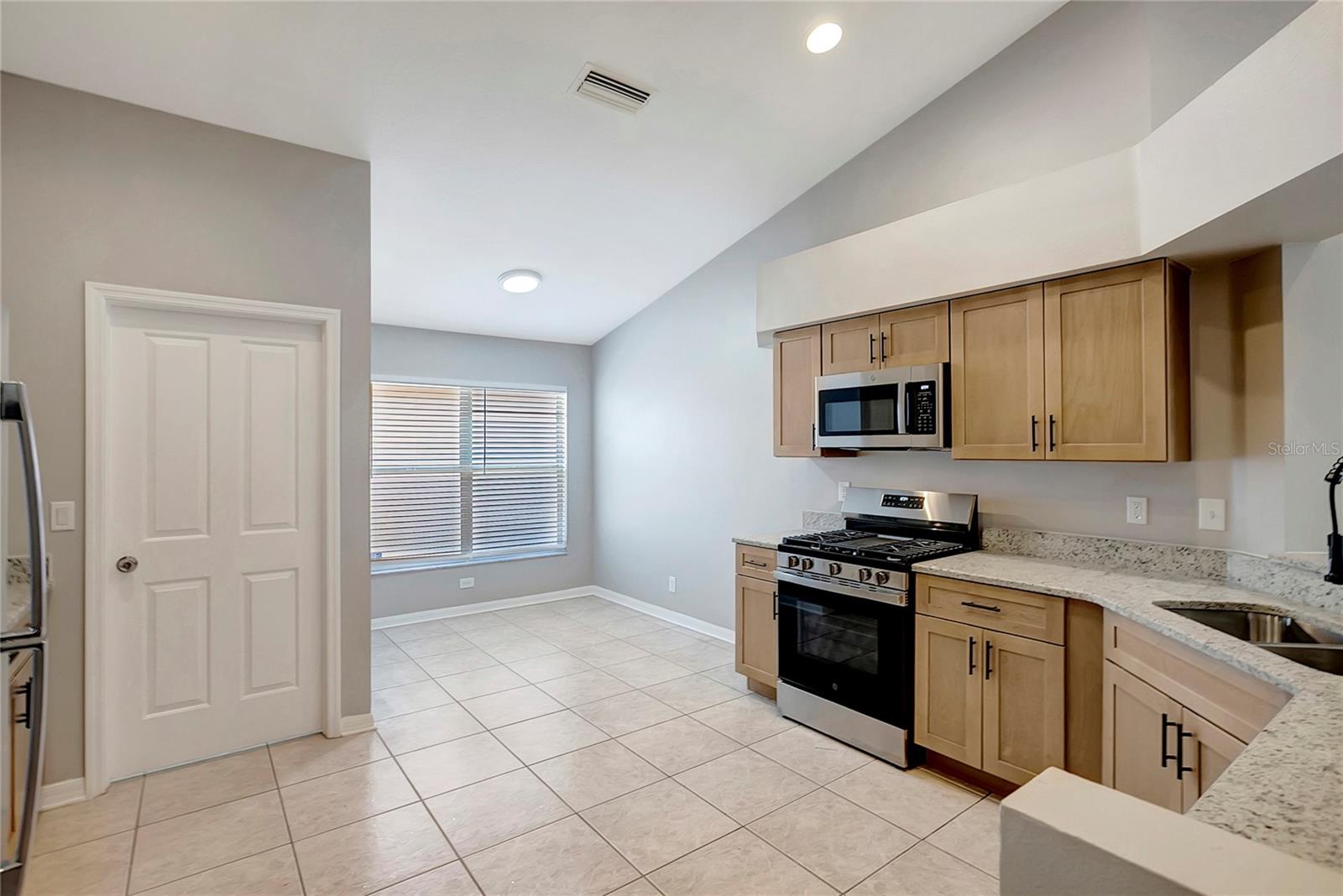 7603 WILTSHIRE PARK PL, APOLLO BEACH, FL, 33572