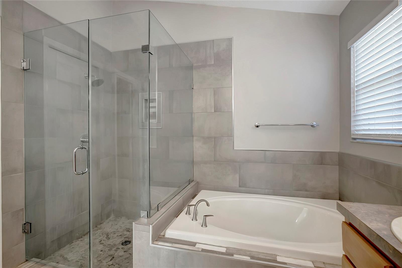 7603 WILTSHIRE PARK PL, APOLLO BEACH, FL, 33572