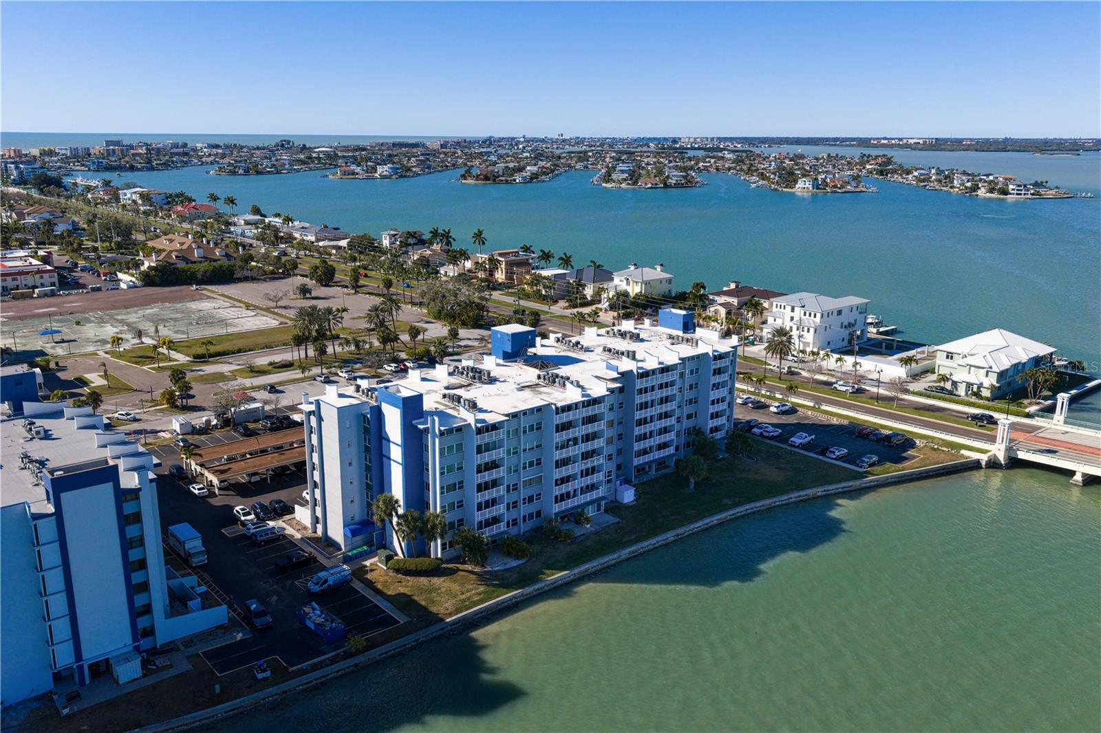 500 TREASURE ISLAND CSWY #704, TREASURE ISLAND, FL, 33706
