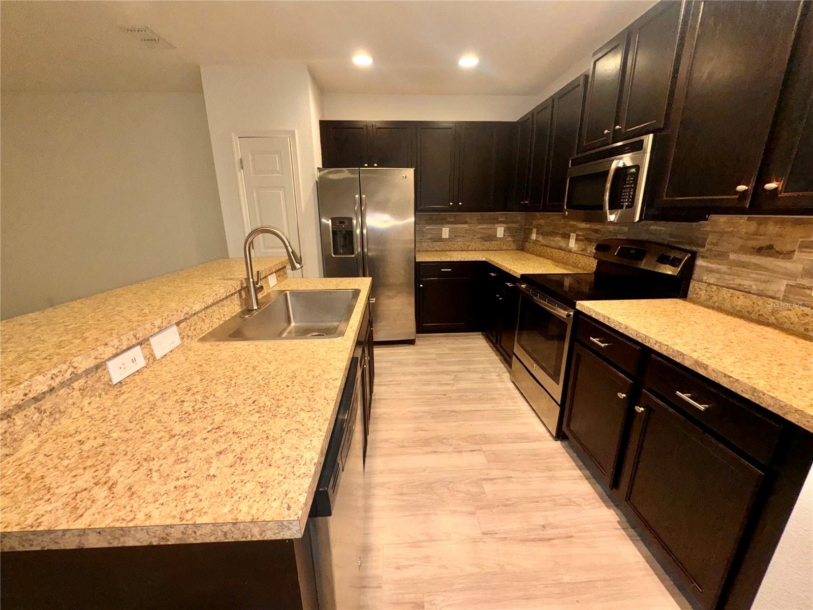 2896 TANZANITE TER, KISSIMMEE, FL, 34758