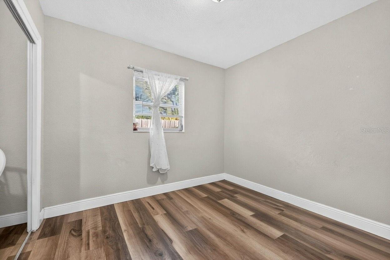 3301 70TH LN N, ST PETERSBURG, FL, 33710