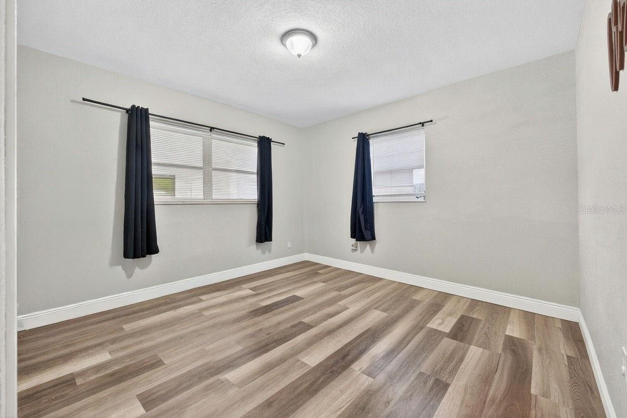 3301 70TH LN N, ST PETERSBURG, FL, 33710