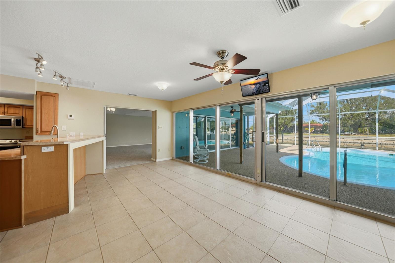 156 MORGAN LN SE, PORT CHARLOTTE, FL, 33952