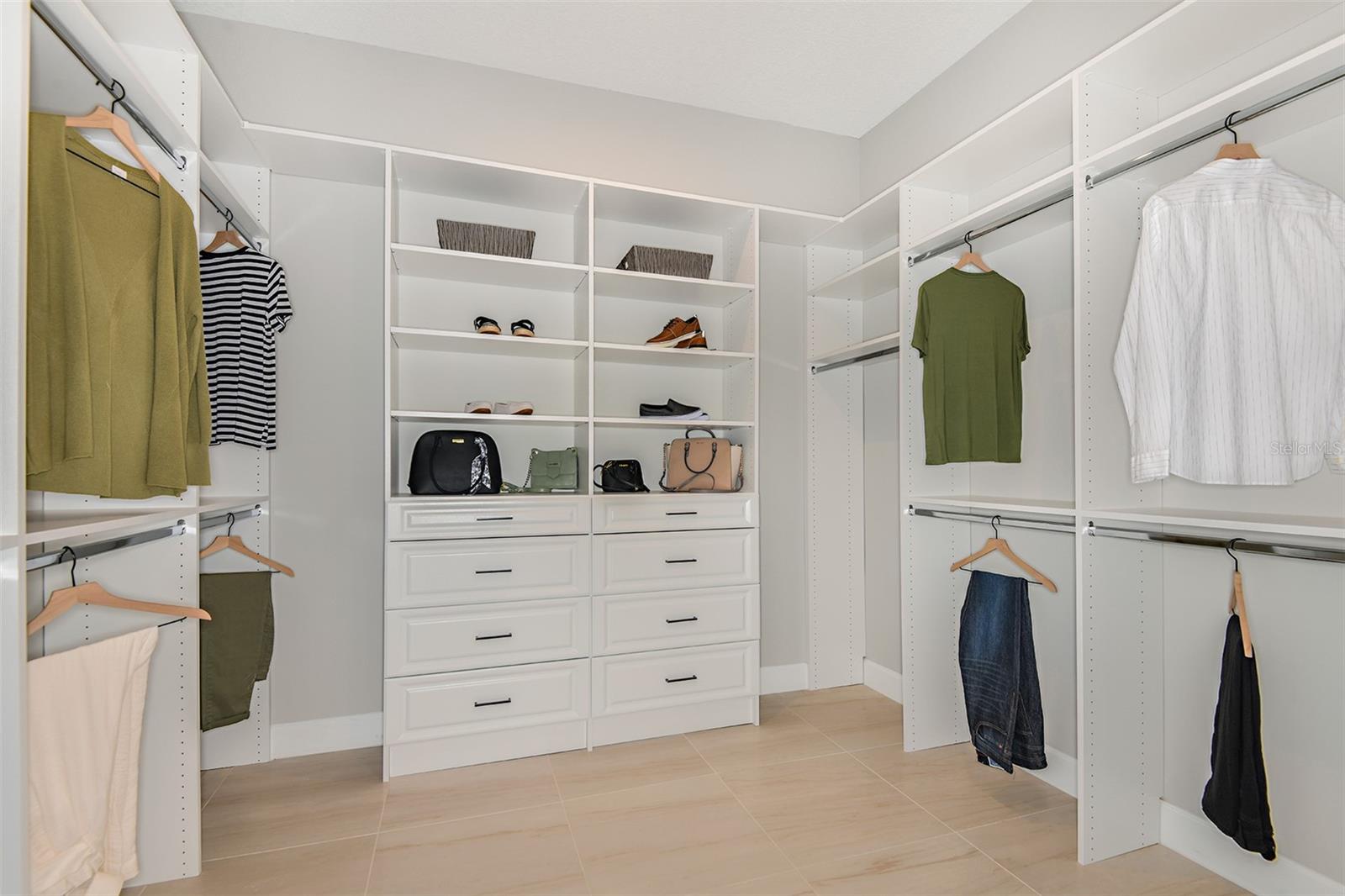 10244 SILENT NIGHT LN, SARASOTA, FL, 34241