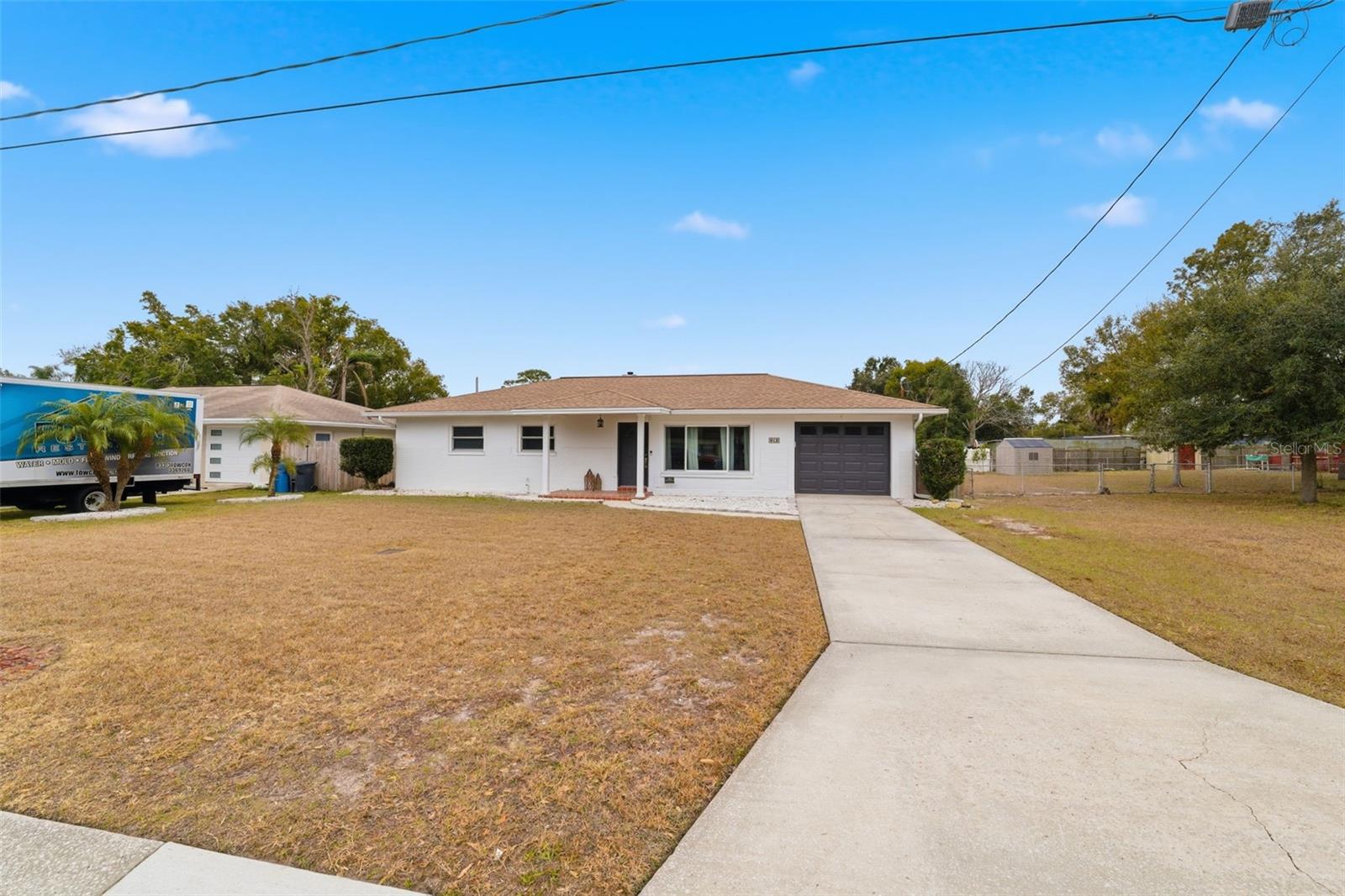 812 W 124TH AVE, TAMPA, FL, 33612