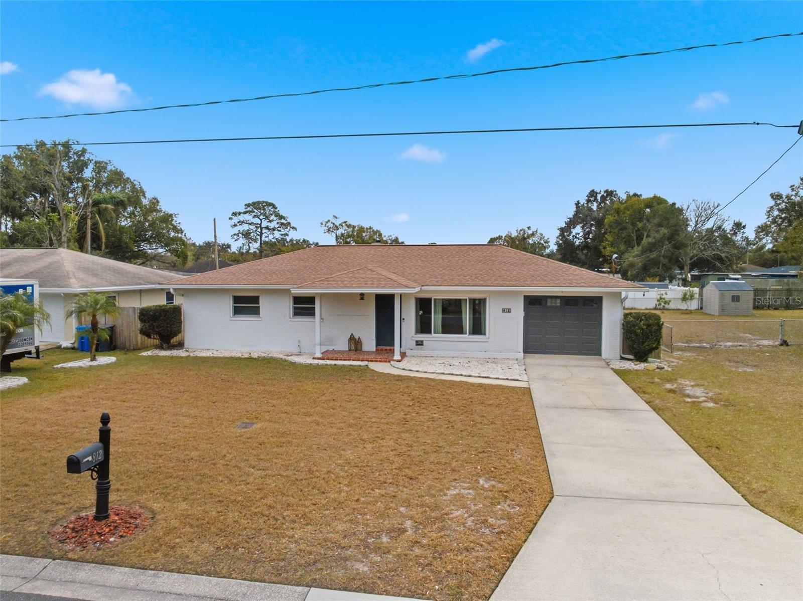 812 W 124TH AVE, TAMPA, FL, 33612