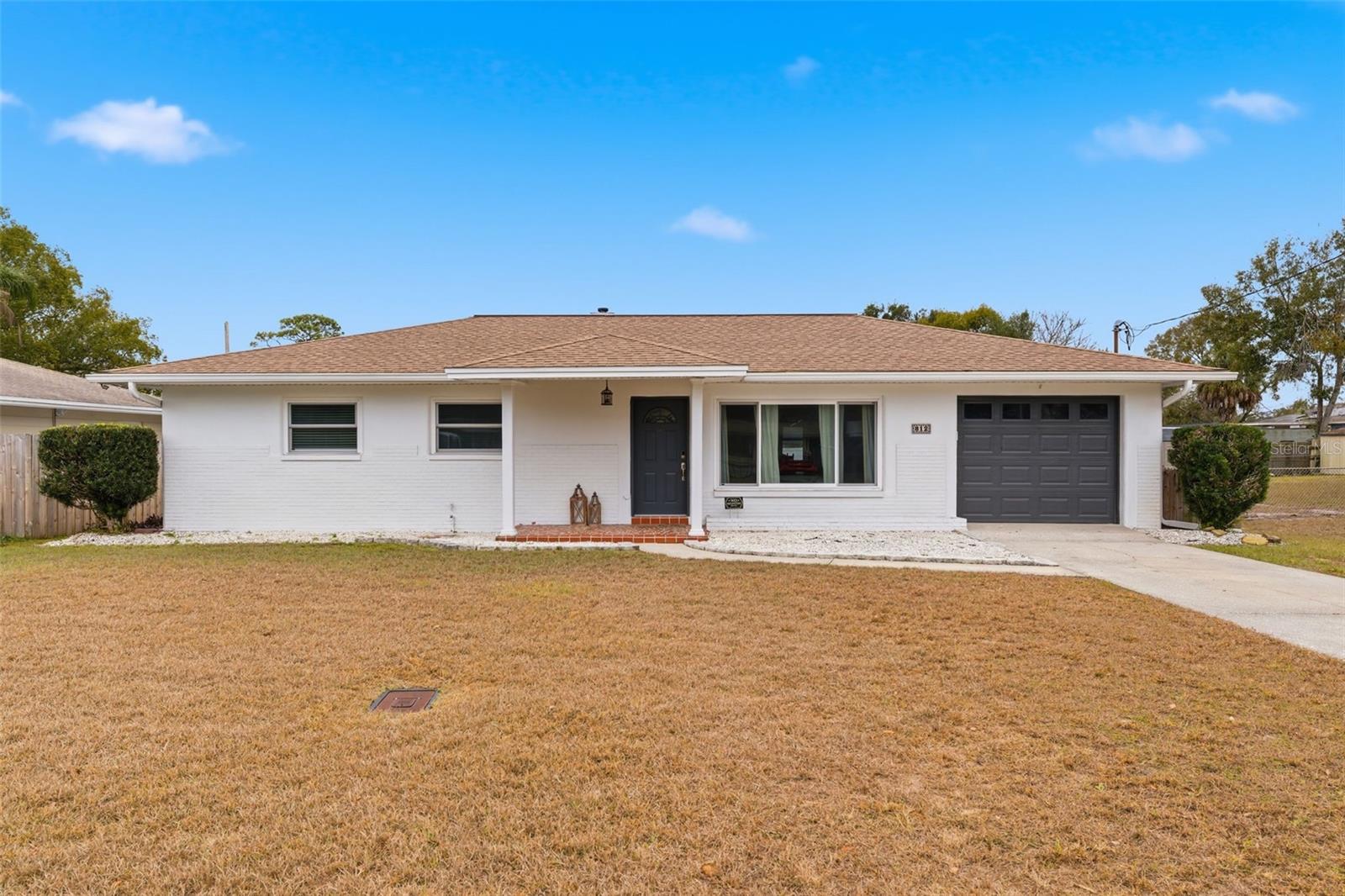 812 W 124TH AVE, TAMPA, FL, 33612