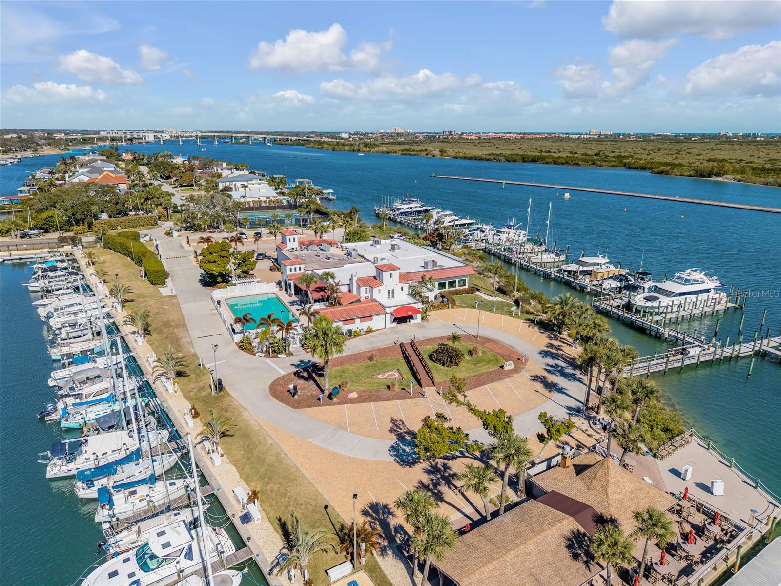 1212 S RIVERSIDE DR, NEW SMYRNA BEACH, FL, 32168