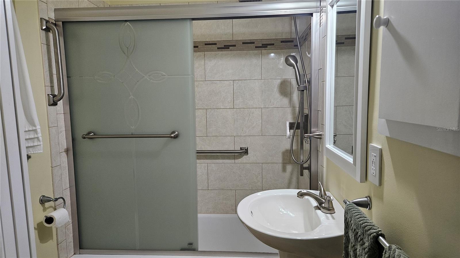 662 N CHARLES AVE, INVERNESS, FL, 34453