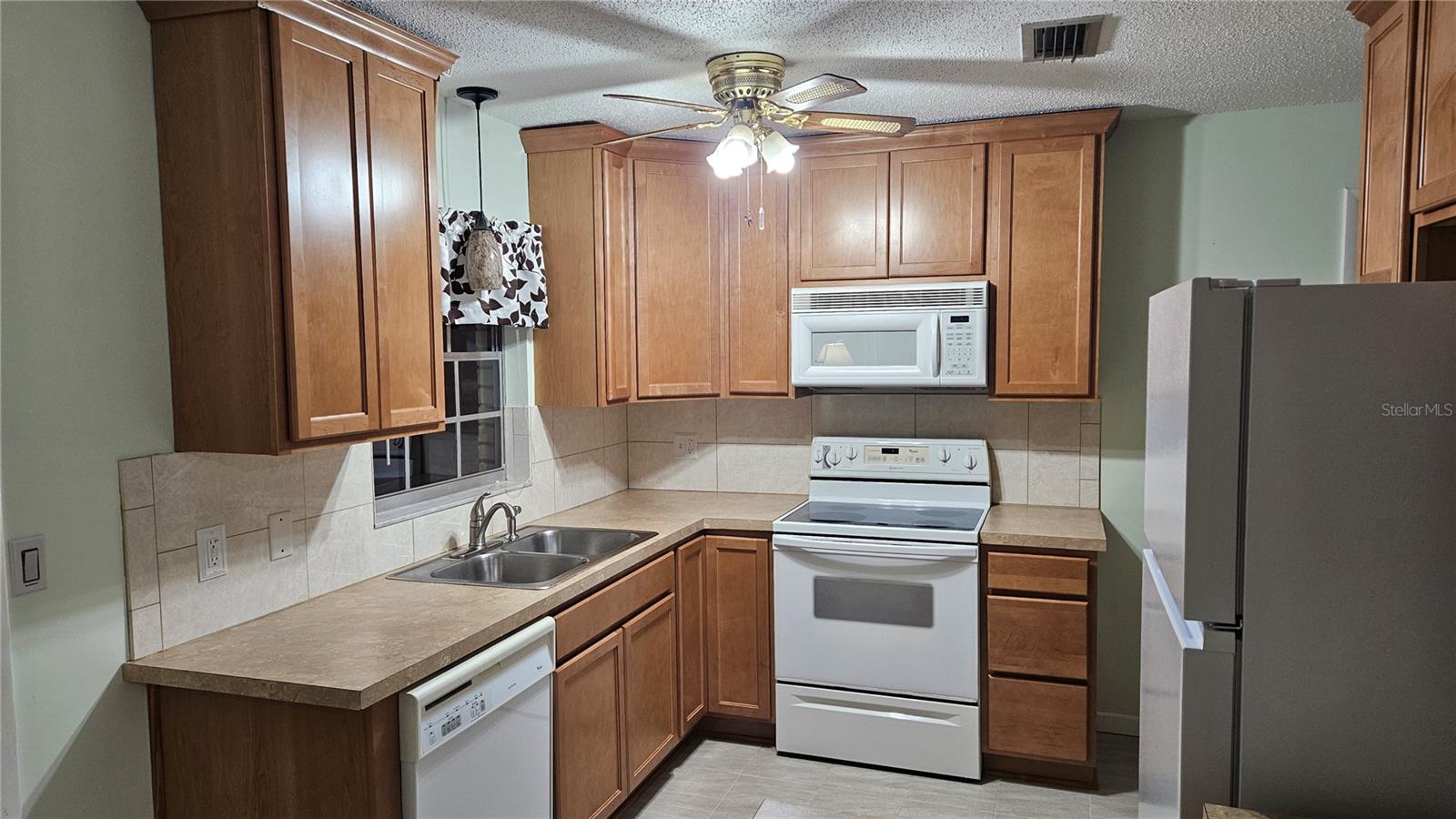 662 N CHARLES AVE, INVERNESS, FL, 34453